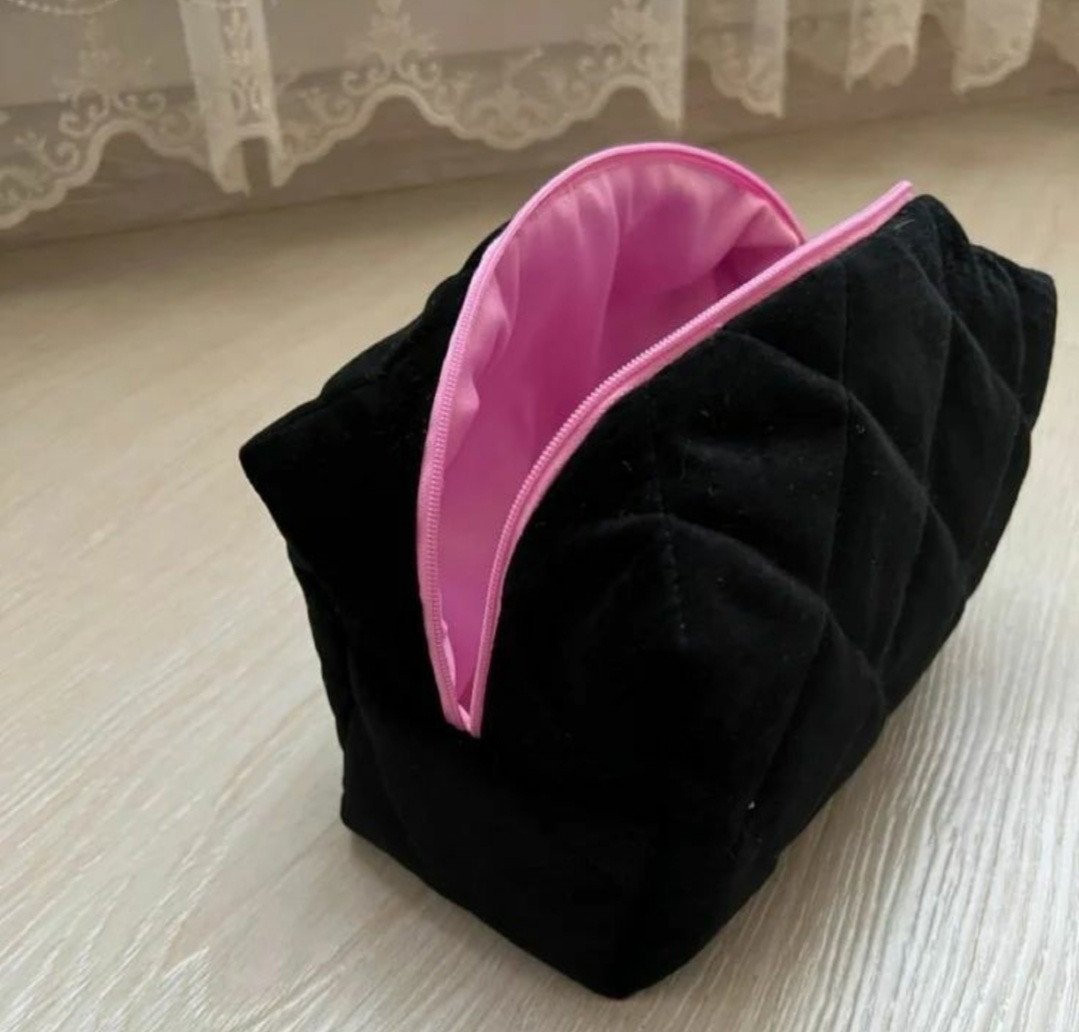 Velvet pouch